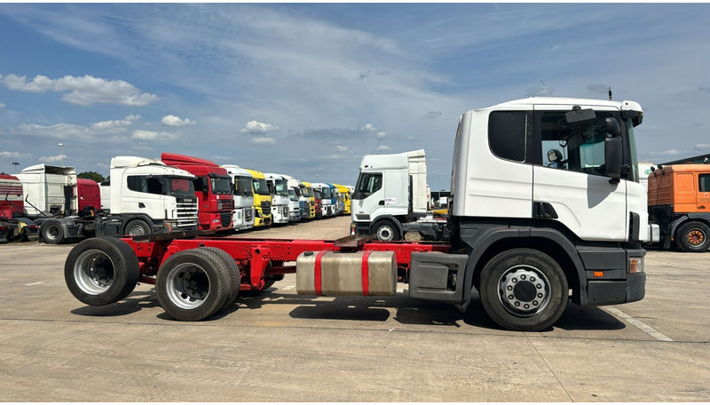 Scania 124 - 400 (MANUAL GEARBOX / MANUAL PUMP / 6X2) - Cab chassis truck: picture 5 Scania 124 - 400 (MANUAL GEARBOX / MANUAL PUMP / 6X2) - Cab chassis truck: picture 5