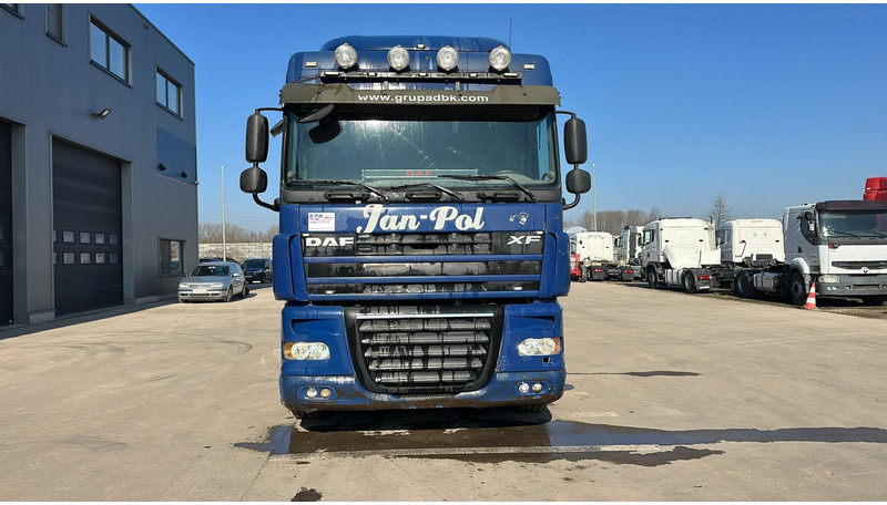 DAF 105 XF 410 (BOITE MANUELLE / MANUAL GEARBOX / GOOD CONDITION) - Tractor unit: picture 2 DAF 105 XF 410 (BOITE MANUELLE / MANUAL GEARBOX / GOOD CONDITION) - Tractor unit: picture 2