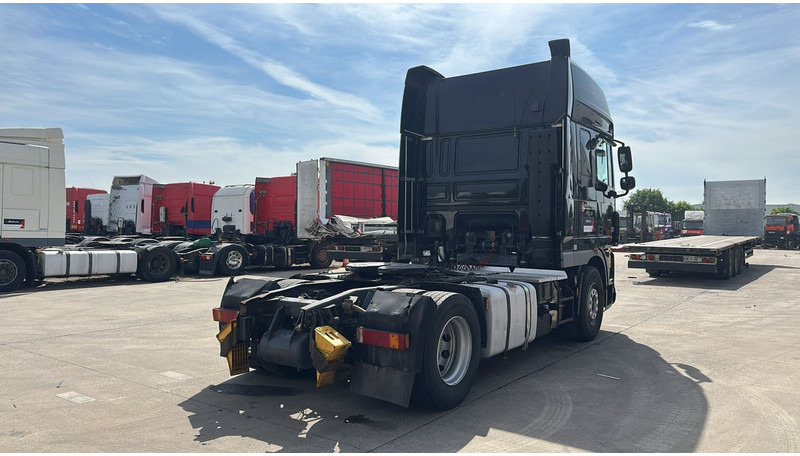 DAF 105 XF 460 (BOITE MANUELLE / MANUAL GEARBOX / AIRCO / PROPRE / AC / RETARDER) - Tractor unit: picture 5 DAF 105 XF 460 (BOITE MANUELLE / MANUAL GEARBOX / AIRCO / PROPRE / AC / RETARDER) - Tractor unit: picture 5