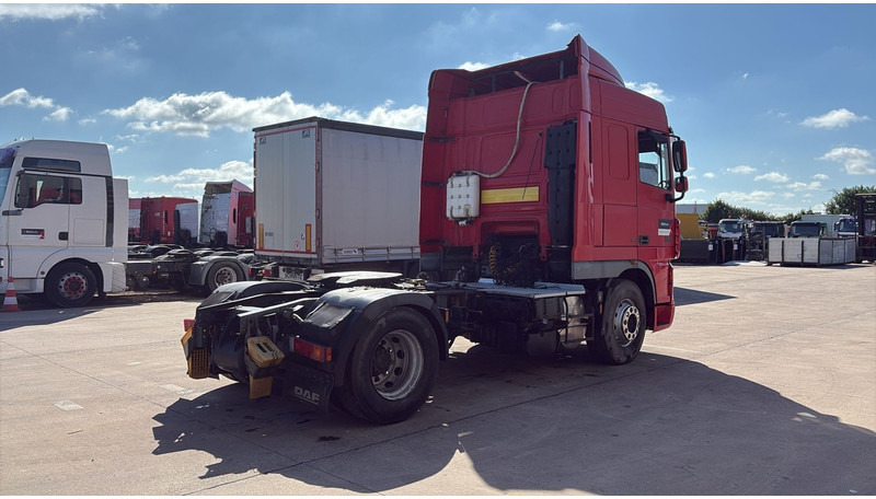 DAF 105 XF 460 (BOITE MANUELLE / MANUAL GEARBOX) - Tractor unit: picture 4 DAF 105 XF 460 (BOITE MANUELLE / MANUAL GEARBOX) - Tractor unit: picture 4