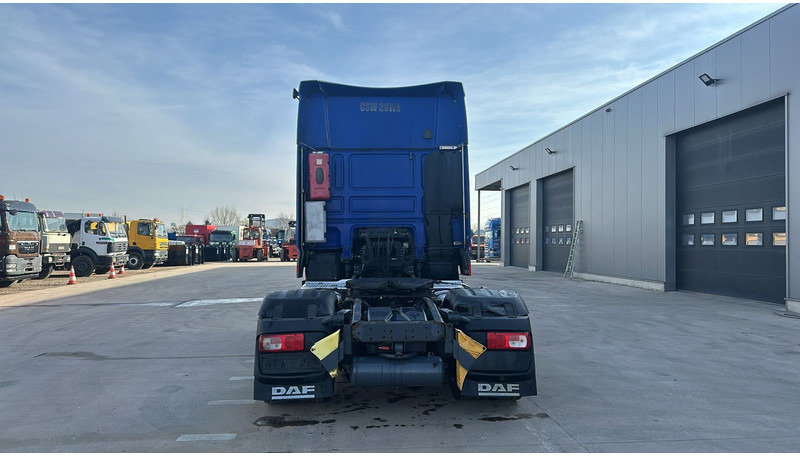 DAF 106 XF 460 (TRES PROPRE / EURO 6 / SUPER SPACE CAB) - Tractor unit: picture 4 DAF 106 XF 460 (TRES PROPRE / EURO 6 / SUPER SPACE CAB) - Tractor unit: picture 4