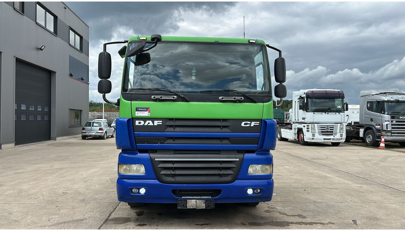 DAF CF 85.410 (MANUAL GEARBOX / BOITE MANUELLE / LOW CABIN) - Tractor unit: picture 2 DAF CF 85.410 (MANUAL GEARBOX / BOITE MANUELLE / LOW CABIN) - Tractor unit: picture 2