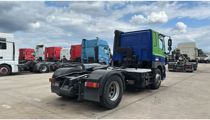 DAF CF 85.410 (MANUAL GEARBOX / BOITE MANUELLE / LOW CABIN) - Tractor unit: picture 5 DAF CF 85.410 (MANUAL GEARBOX / BOITE MANUELLE / LOW CABIN) - Tractor unit: picture 5