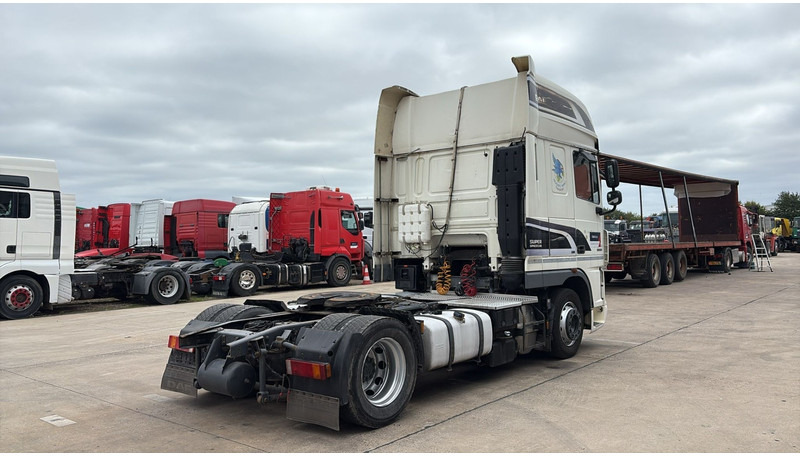 DAF XF 105.460 (BONNE ETAT / AIRCO / GOOD CONDITION) - Tractor unit: picture 4 DAF XF 105.460 (BONNE ETAT / AIRCO / GOOD CONDITION) - Tractor unit: picture 4