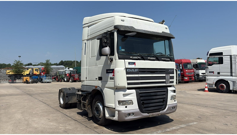 DAF XF 105.460 (GOOD CONDITION / AIRCO / AC / BONNE ETAT) - Tractor unit: picture 3 DAF XF 105.460 (GOOD CONDITION / AIRCO / AC / BONNE ETAT) - Tractor unit: picture 3