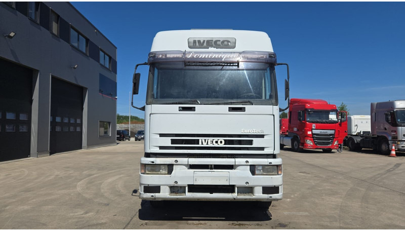 Iveco Eurotech 440 E 42 (MANUAL PUMP / ZF GEARBOX / GOOD CONDITION / POMPE MANUELLE) - Tractor unit: picture 3 Iveco Eurotech 440 E 42 (MANUAL PUMP / ZF GEARBOX / GOOD CONDITION / POMPE MANUELLE) - Tractor unit: picture 3