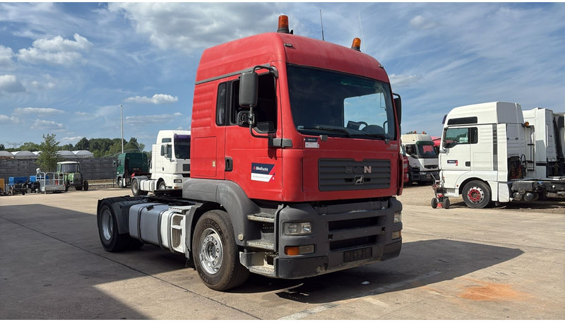 MAN TGA 18.390 (BOITE MANUELLE / MANUAL GEARBOX / PTO / POMPE HYDRAULIQUE) - Tractor unit: picture 3 MAN TGA 18.390 (BOITE MANUELLE / MANUAL GEARBOX / PTO / POMPE HYDRAULIQUE) - Tractor unit: picture 3