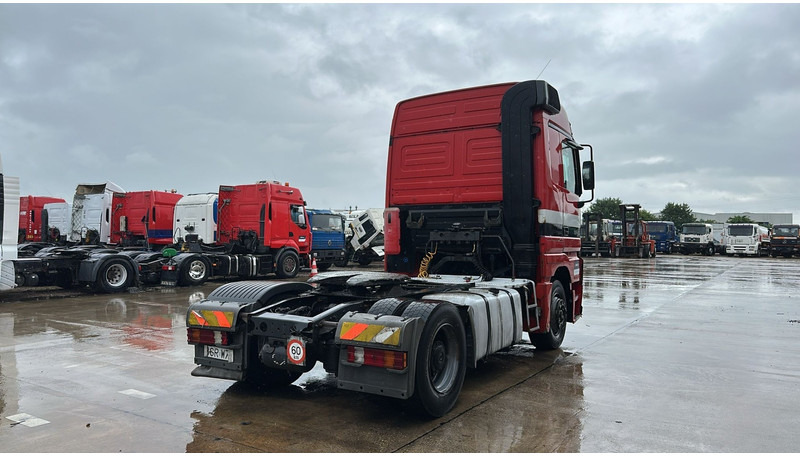 Mercedes-Benz Actros 1840 (EPS / GRAND PONT / V6 / BIG AXLE / 3 PEDALES) - Tractor unit: picture 5 Mercedes-Benz Actros 1840 (EPS / GRAND PONT / V6 / BIG AXLE / 3 PEDALES) - Tractor unit: picture 5
