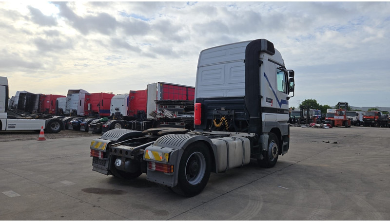 Mercedes-Benz Actros 1840 (GRAND PONT / BIG AXLE / EPS / 3 PEDALES / V6 / EURO 2) - Tractor unit: picture 5 Mercedes-Benz Actros 1840 (GRAND PONT / BIG AXLE / EPS / 3 PEDALES / V6 / EURO 2) - Tractor unit: picture 5