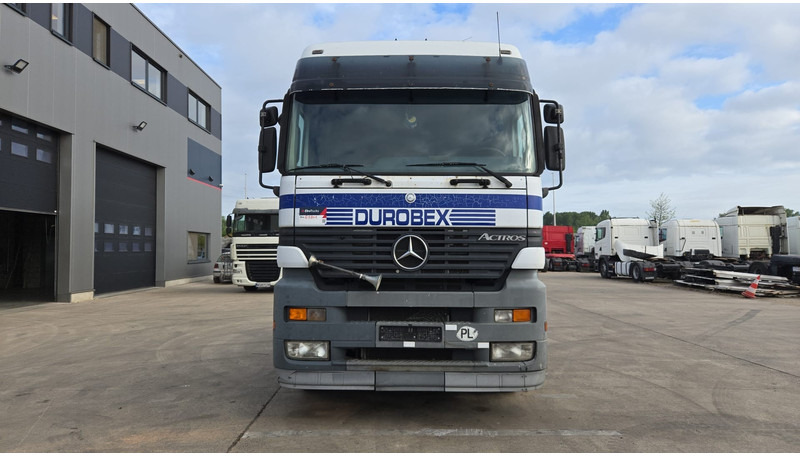 Mercedes-Benz Actros 1840 (GRAND PONT / BIG AXLE / EPS / 3 PEDALES / V6 / EURO 2) - Tractor unit: picture 2 Mercedes-Benz Actros 1840 (GRAND PONT / BIG AXLE / EPS / 3 PEDALES / V6 / EURO 2) - Tractor unit: picture 2