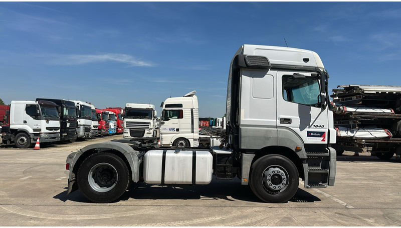 Mercedes-Benz Axor 1840 (BOITE MANUELLE / MANUAL GEARBOX / TRES PROPRE) - Tractor unit: picture 4 Mercedes-Benz Axor 1840 (BOITE MANUELLE / MANUAL GEARBOX / TRES PROPRE) - Tractor unit: picture 4