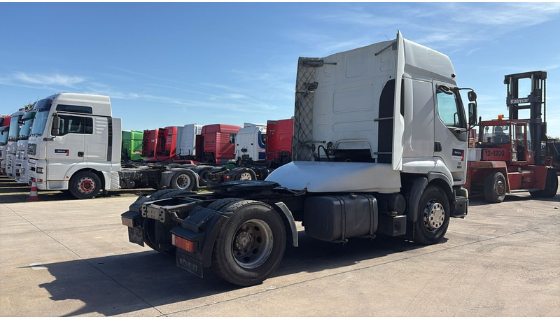 Renault Premium 420 (BOITE MANUELLE / MANUAL GEARBOX) - Tractor unit: picture 4 Renault Premium 420 (BOITE MANUELLE / MANUAL GEARBOX) - Tractor unit: picture 4