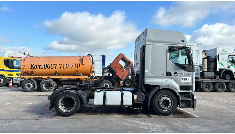 Renault Premium 420 (MANUAL GEARBOX / BOITE MANUELLE) - Tractor unit: picture 4 Renault Premium 420 (MANUAL GEARBOX / BOITE MANUELLE) - Tractor unit: picture 4