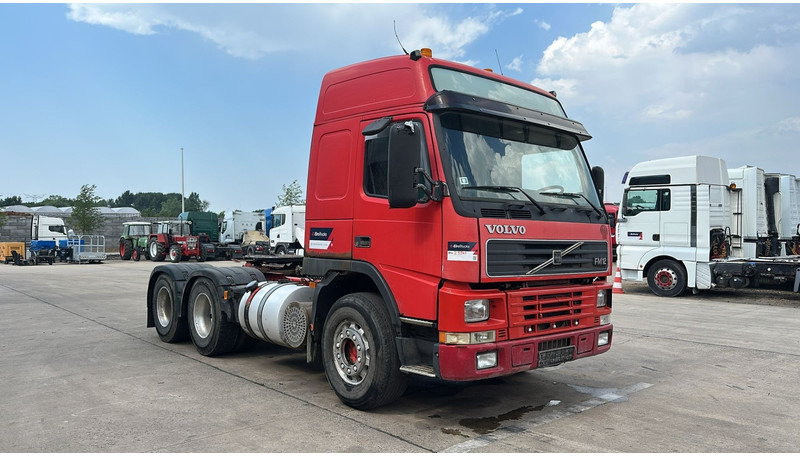 Volvo FM 12 - 340 (6X4 / TRACTEUR ORIGINAL / BOITE MANUELLE / MANUAL GEARBOX / PROPRE) - Tractor unit: picture 3 Volvo FM 12 - 340 (6X4 / TRACTEUR ORIGINAL / BOITE MANUELLE / MANUAL GEARBOX / PROPRE) - Tractor unit: picture 3