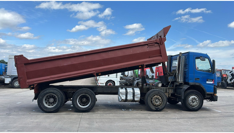 Volvo FM 12 - 340 (MANUAL GEARBOX / STEEL SUSPENSION / LAMES / BOITE MANUELLE) - Tipper: picture 4 Volvo FM 12 - 340 (MANUAL GEARBOX / STEEL SUSPENSION / LAMES / BOITE MANUELLE) - Tipper: picture 4