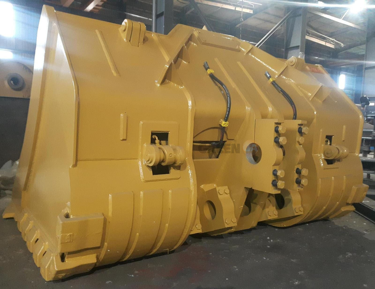 Epiroc ST14 Push Blade - Loader bucket for Loader bucket: picture 2 Epiroc ST14 Push Blade - Loader bucket for Loader bucket: picture 2