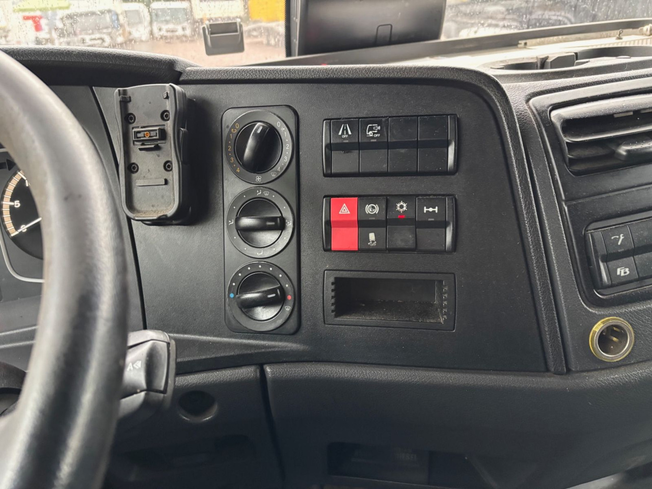 Leasing of  Mercedes-Benz Atego 818L, Euro-6, Klima, LBW Mercedes-Benz Atego 818L, Euro-6, Klima, LBW: picture 14