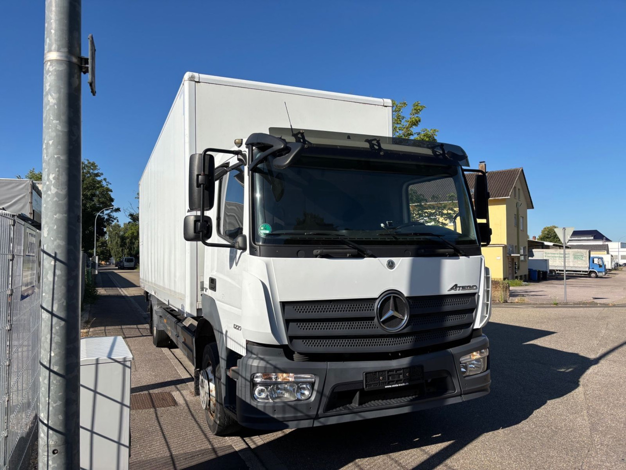 Mercedes-Benz Atego III 1227L, Euro-6, Klima, LBW - Box truck: picture 3 Mercedes-Benz Atego III 1227L, Euro-6, Klima, LBW - Box truck: picture 3