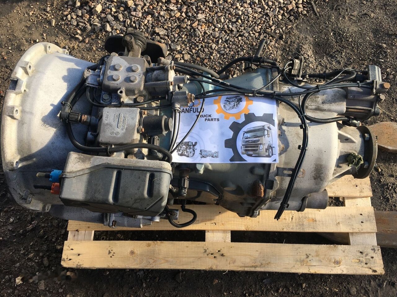 VT2214B Volvo truck - Gearbox for Truck: picture 1 VT2214B Volvo truck - Gearbox for Truck: picture 1