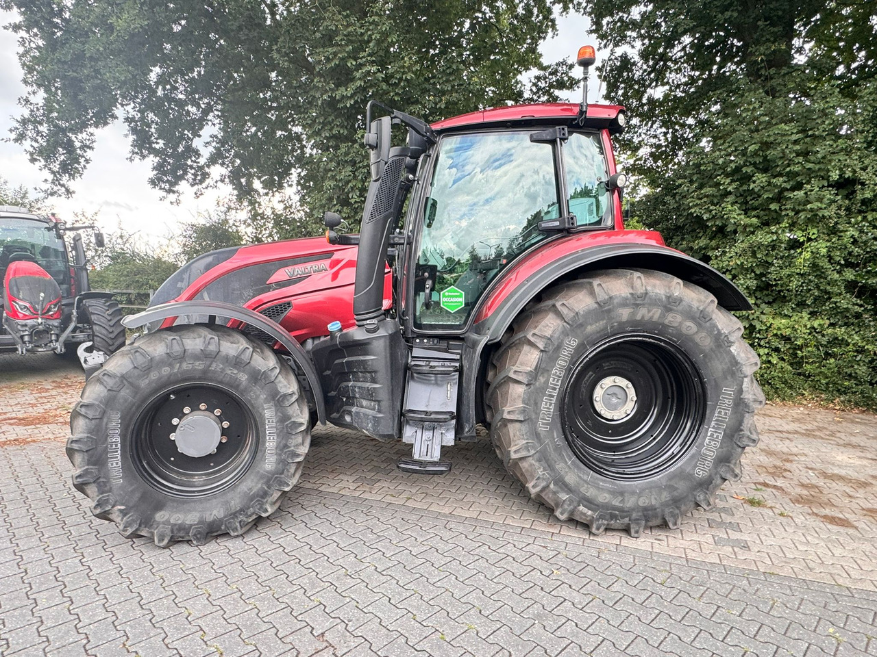 VALTRA T234 Direct - Farm tractor: picture 2 VALTRA T234 Direct - Farm tractor: picture 2