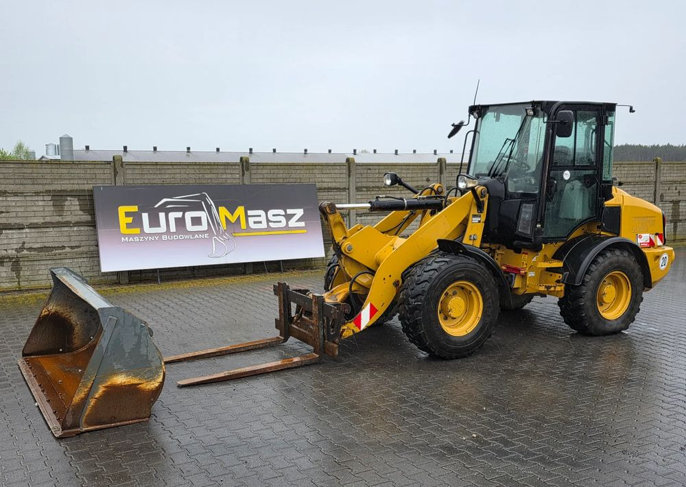 Caterpillar 908H2, 2014 ROK, 7300 MTH, ŁYŻKA + WIDŁY - Wheel loader: picture 3 Caterpillar 908H2, 2014 ROK, 7300 MTH, ŁYŻKA + WIDŁY - Wheel loader: picture 3