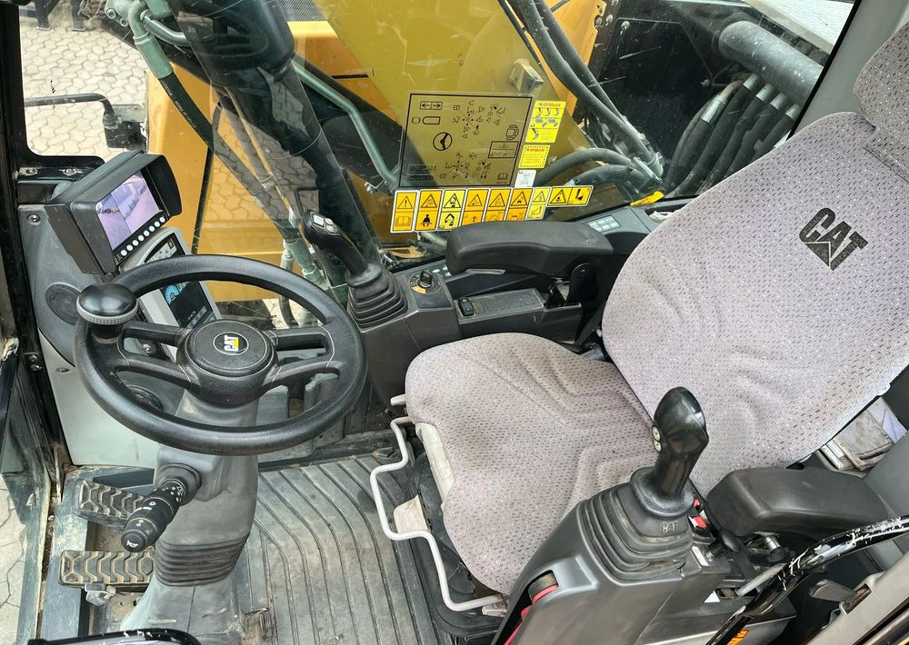 Caterpillar M317F, 2019 ROK, 5100 MTH, OIL QUICK - Wheel excavator: picture 5 Caterpillar M317F, 2019 ROK, 5100 MTH, OIL QUICK - Wheel excavator: picture 5