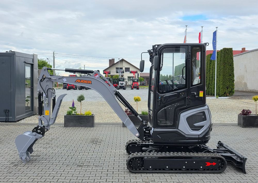 Inny NOWA Minikoparka AUGER 25, WAGA 2100 KG, SILNIK KUBOTA - Mini excavator: picture 4 Inny NOWA Minikoparka AUGER 25, WAGA 2100 KG, SILNIK KUBOTA - Mini excavator: picture 4