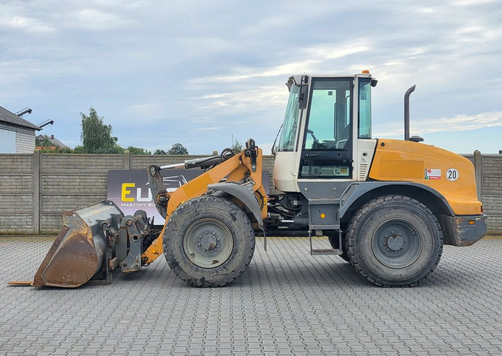 Liebherr L514 Stereo, 2014 ROK, ŁYŻKA + WIDŁY - Wheel loader: picture 2 Liebherr L514 Stereo, 2014 ROK, ŁYŻKA + WIDŁY - Wheel loader: picture 2