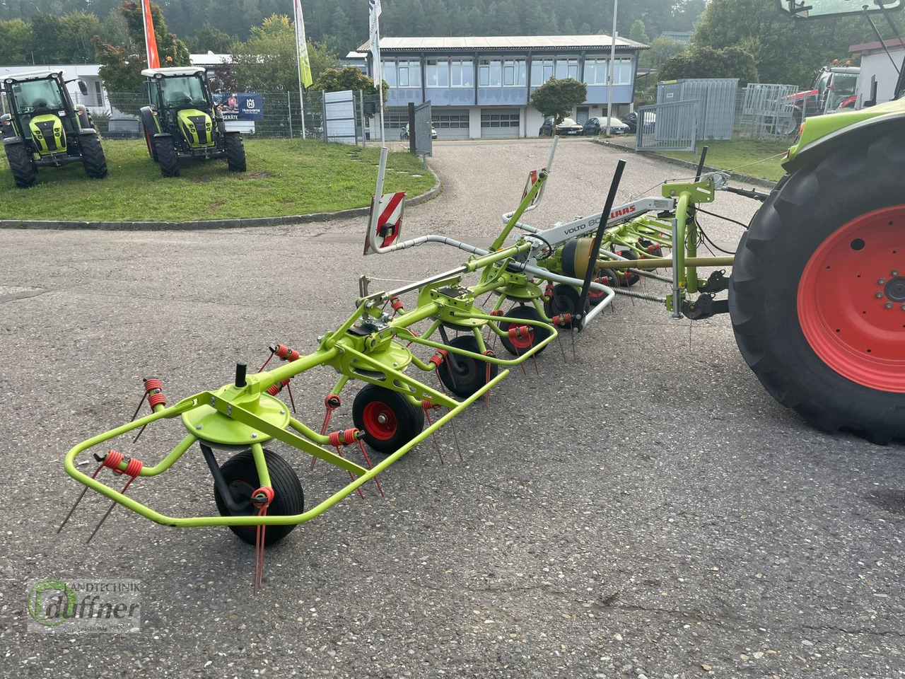 CLAAS Volto 80 - Tedder/ Rake: picture 1 CLAAS Volto 80 - Tedder/ Rake: picture 1