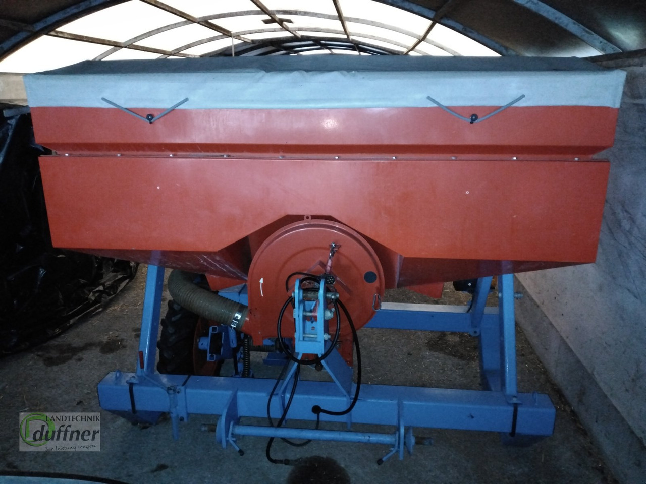 Monosem Fronttank Avant - Precision sowing machine: picture 1 Monosem Fronttank Avant - Precision sowing machine: picture 1