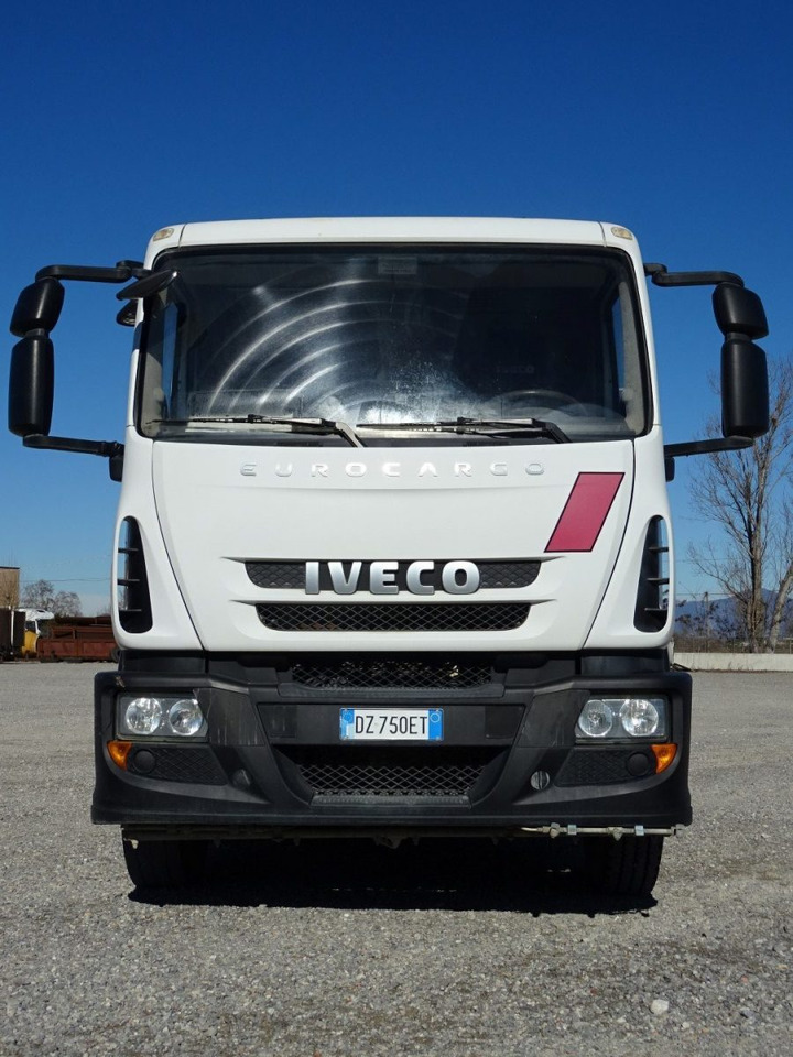IVECO EUROCARGO 150E22 - Road sweeper: picture 5 IVECO EUROCARGO 150E22 - Road sweeper: picture 5