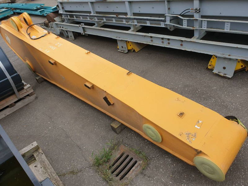 Hyundai Excavator stick arm assy 330LC-9A 3.2m - Attachment for Construction machinery: picture 4 Hyundai Excavator stick arm assy 330LC-9A 3.2m - Attachment for Construction machinery: picture 4