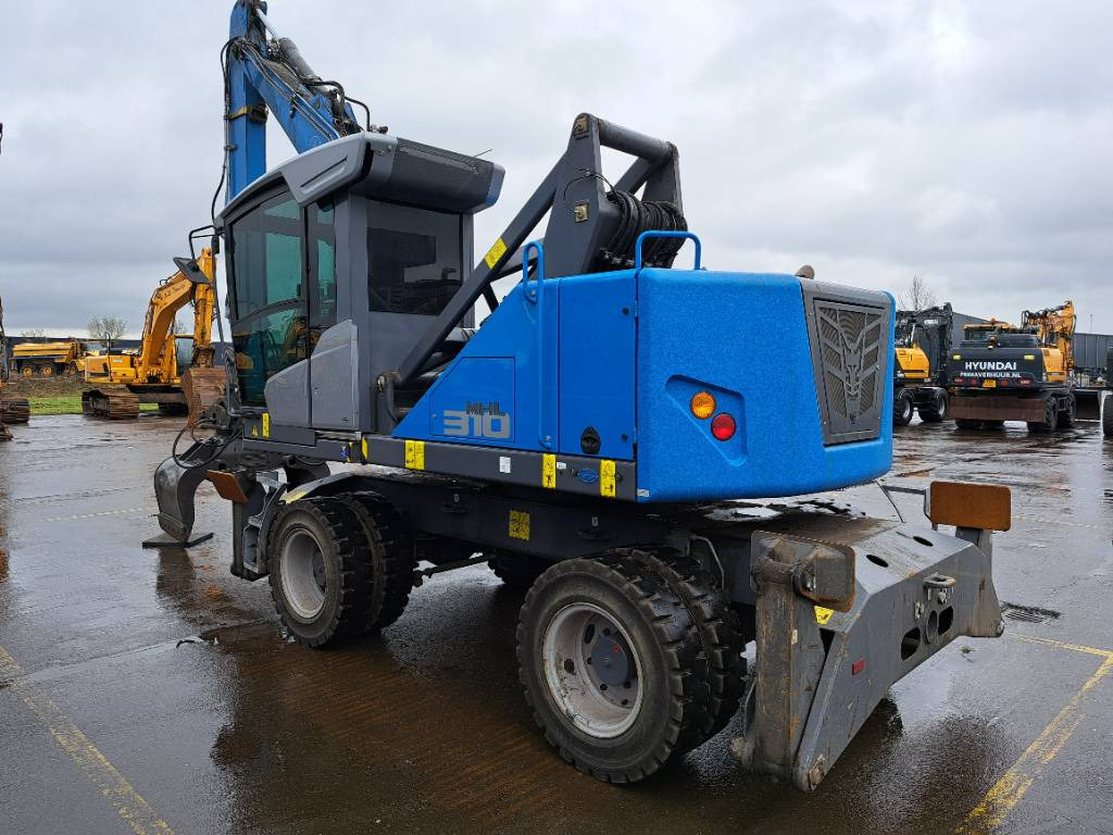 Fuchs MHL310F + Grapple - Waste/ Industry handler: picture 5 Fuchs MHL310F + Grapple - Waste/ Industry handler: picture 5