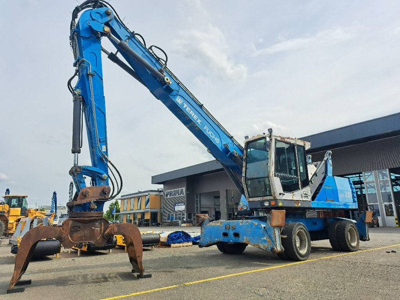 Fuchs MHL335 + Grapple + Reman Engine - Waste/ Industry handler: picture 1 Fuchs MHL335 + Grapple + Reman Engine - Waste/ Industry handler: picture 1