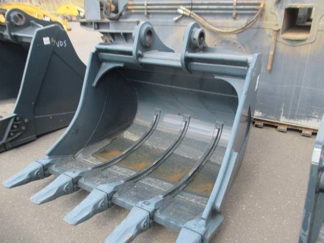 Hyundai Digging Bucket - Robex 520 - Bucket for Construction machinery: picture 1 Hyundai Digging Bucket - Robex 520 - Bucket for Construction machinery: picture 1