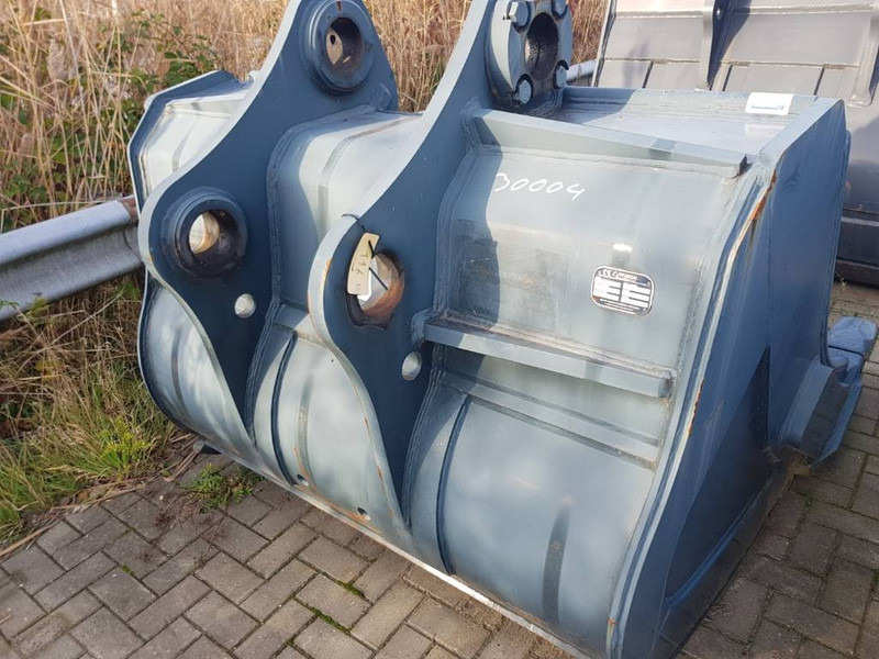 Hyundai Digging Bucket - Robex 520 - Bucket for Construction machinery: picture 4 Hyundai Digging Bucket - Robex 520 - Bucket for Construction machinery: picture 4