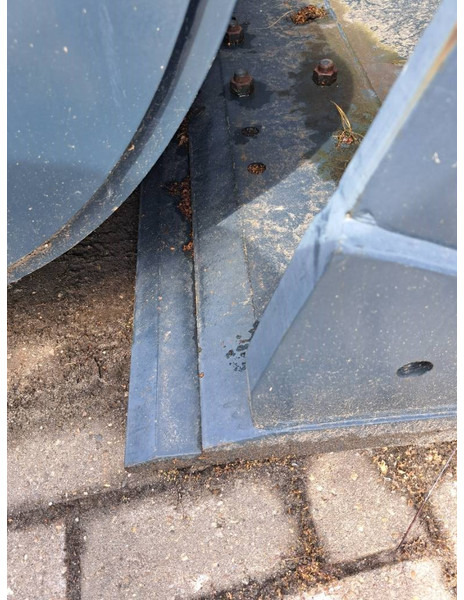 Hyundai HL980 - Bucket for Construction machinery: picture 3 Hyundai HL980 - Bucket for Construction machinery: picture 3