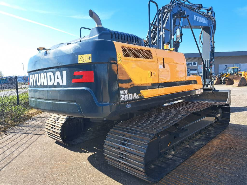 Hyundai HX260AL - Crawler excavator: picture 3 Hyundai HX260AL - Crawler excavator: picture 3