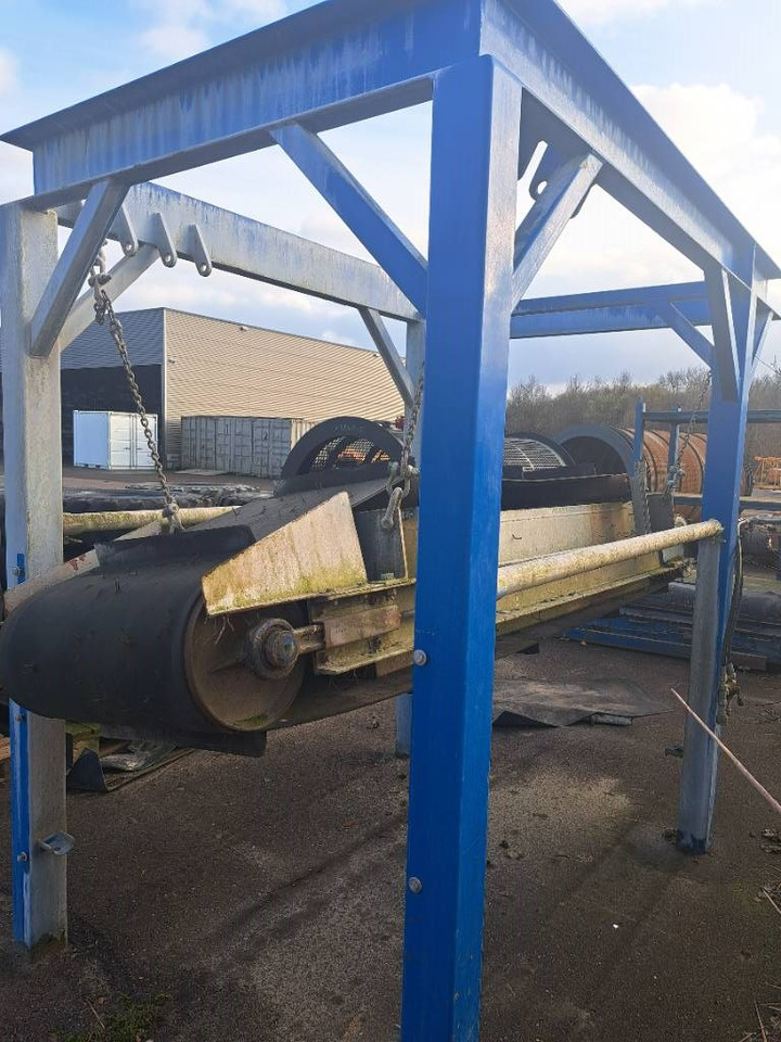 PowerScreen Magnet belt conveyor with frame 2100x - Belt conveyor: picture 4 PowerScreen Magnet belt conveyor with frame 2100x - Belt conveyor: picture 4