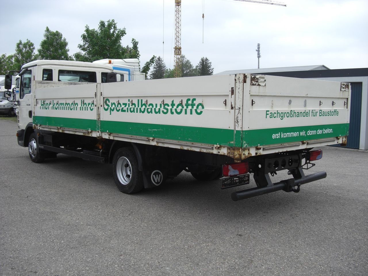 MAN 8180L Baustoffpritsche MAN 8180L Baustoffpritsche - Flatbed van: picture 4 MAN 8180L Baustoffpritsche MAN 8180L Baustoffpritsche - Flatbed van: picture 4