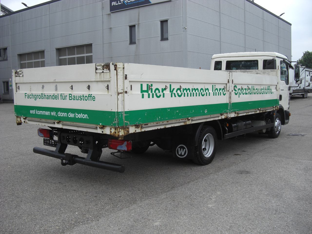 MAN 8180L Baustoffpritsche MAN 8180L Baustoffpritsche - Flatbed van: picture 3 MAN 8180L Baustoffpritsche MAN 8180L Baustoffpritsche - Flatbed van: picture 3