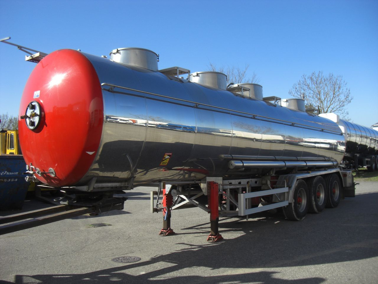 Magyar S34BD1 / 4 KAMMER / DRUCK / Heizbar - Tank semi-trailer: picture 1 Magyar S34BD1 / 4 KAMMER / DRUCK / Heizbar - Tank semi-trailer: picture 1