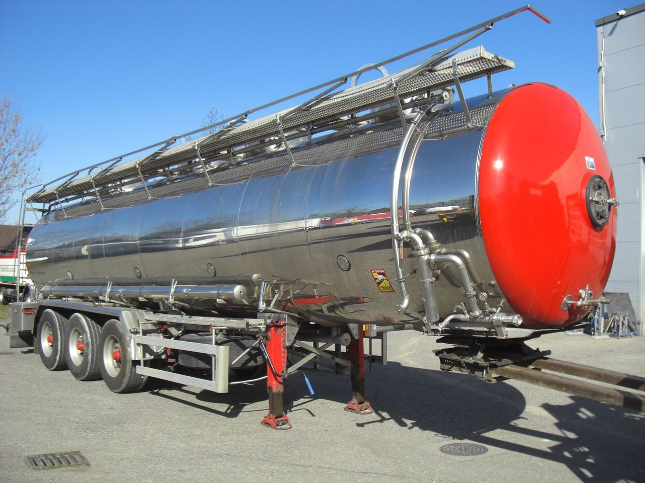 Magyar S34BD1 / 4 KAMMER / DRUCK / Heizbar - Tank semi-trailer: picture 2 Magyar S34BD1 / 4 KAMMER / DRUCK / Heizbar - Tank semi-trailer: picture 2