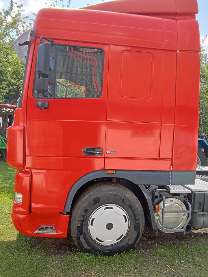 DAF XF 95.430 Tractor unit - Tractor unit: picture 3 DAF XF 95.430 Tractor unit - Tractor unit: picture 3