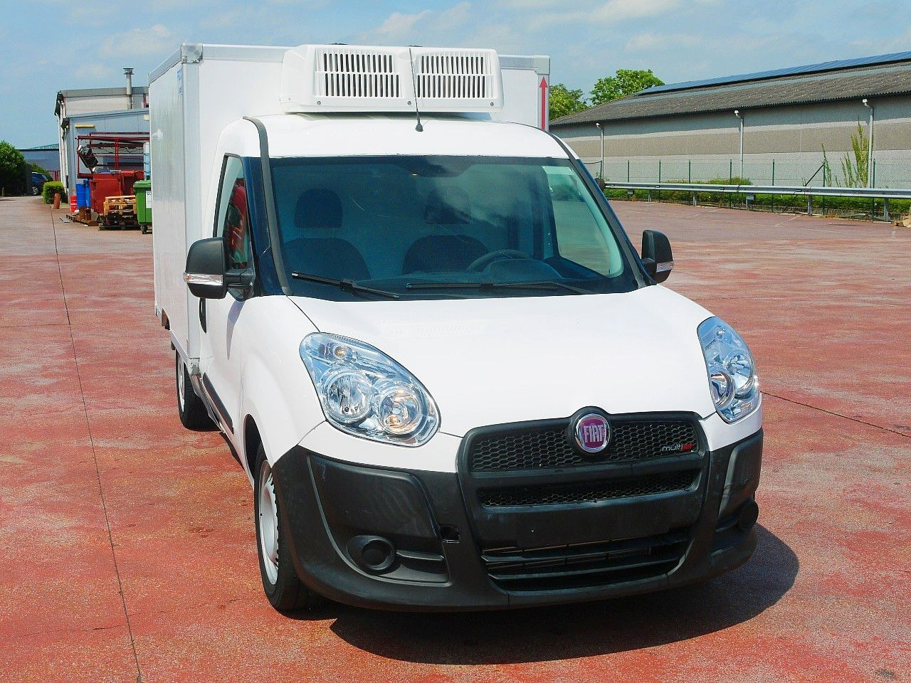 Fiat DOBLO 1.6 KUHKOFFER RELEC FROID TR22 -20C - Refrigerated van: picture 1 Fiat DOBLO 1.6 KUHKOFFER RELEC FROID TR22 -20C - Refrigerated van: picture 1