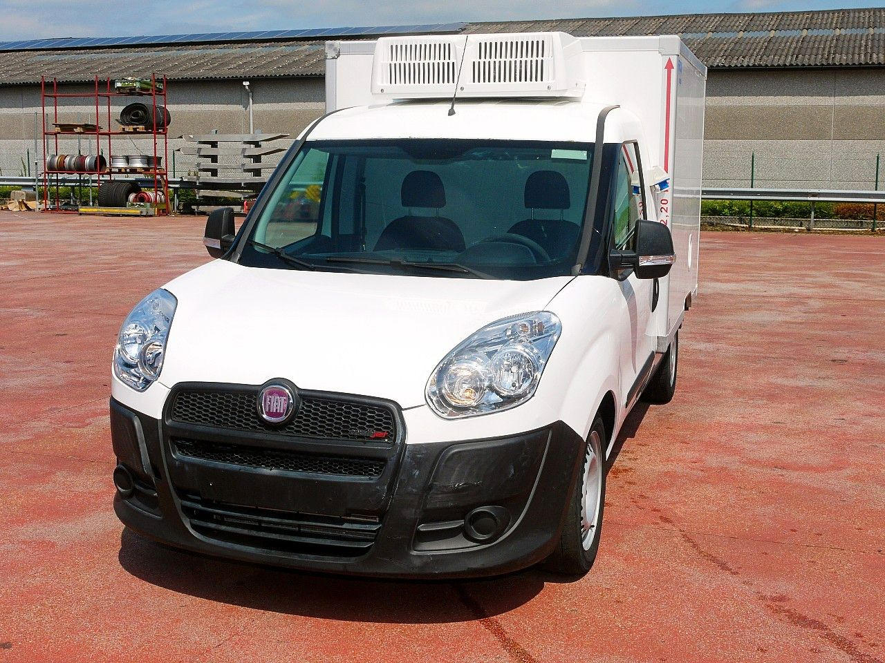 Fiat DOBLO 1.6 KUHKOFFER RELEC FROID TR22 -20C - Refrigerated van: picture 5 Fiat DOBLO 1.6 KUHKOFFER RELEC FROID TR22 -20C - Refrigerated van: picture 5