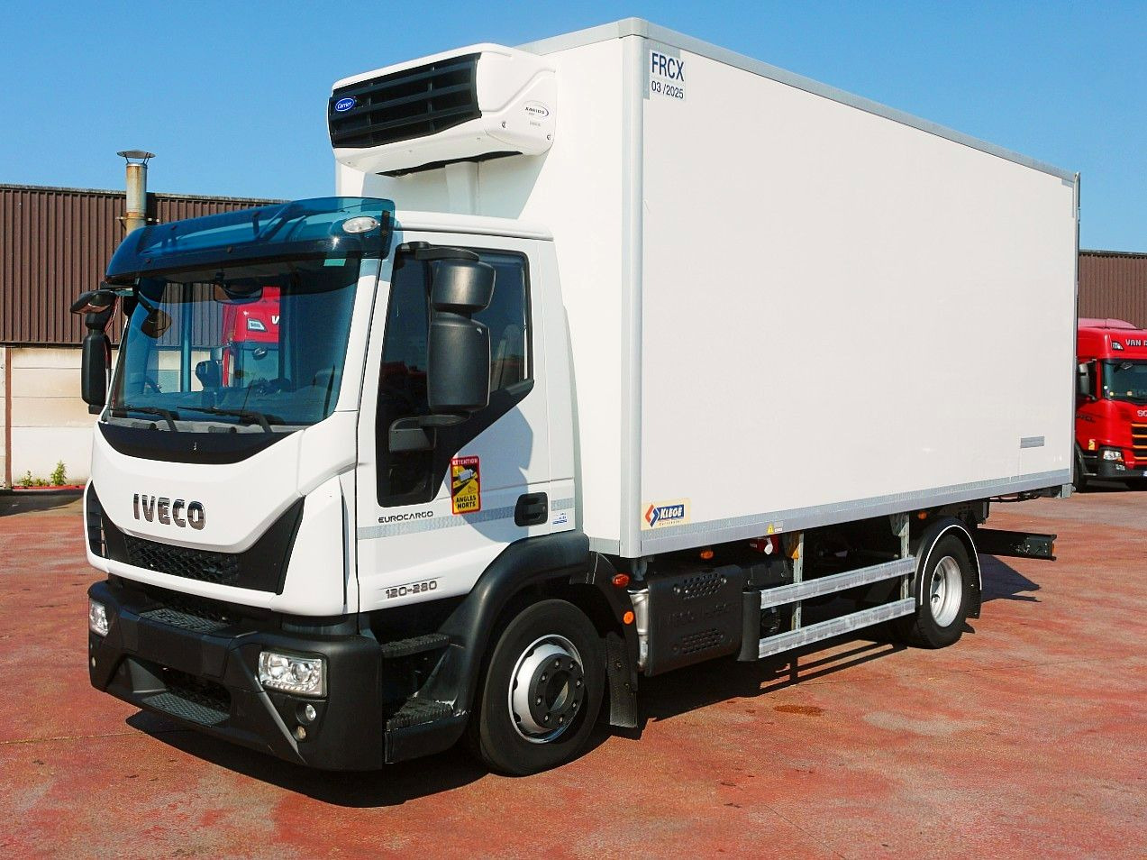 Iveco 120E28 KUHLKOFFER FLEISH BAHNEN CARRIER XARIOS - Refrigerator truck: picture 4 Iveco 120E28 KUHLKOFFER FLEISH BAHNEN CARRIER XARIOS - Refrigerator truck: picture 4