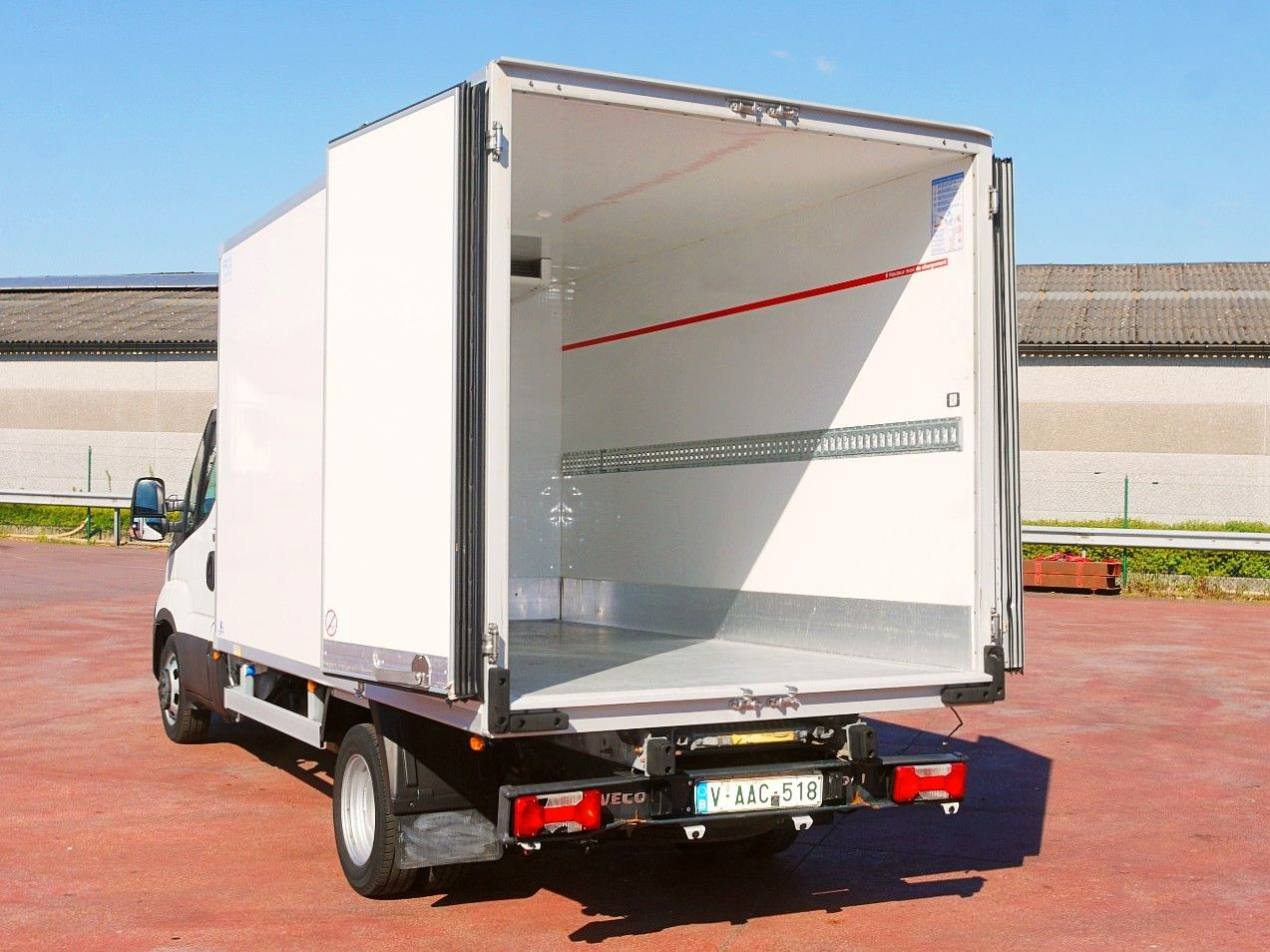 Refrigerated van Iveco 35C14 DAILY KUHLKOFFER CARRIER XARIOS 350 -20C: picture 7