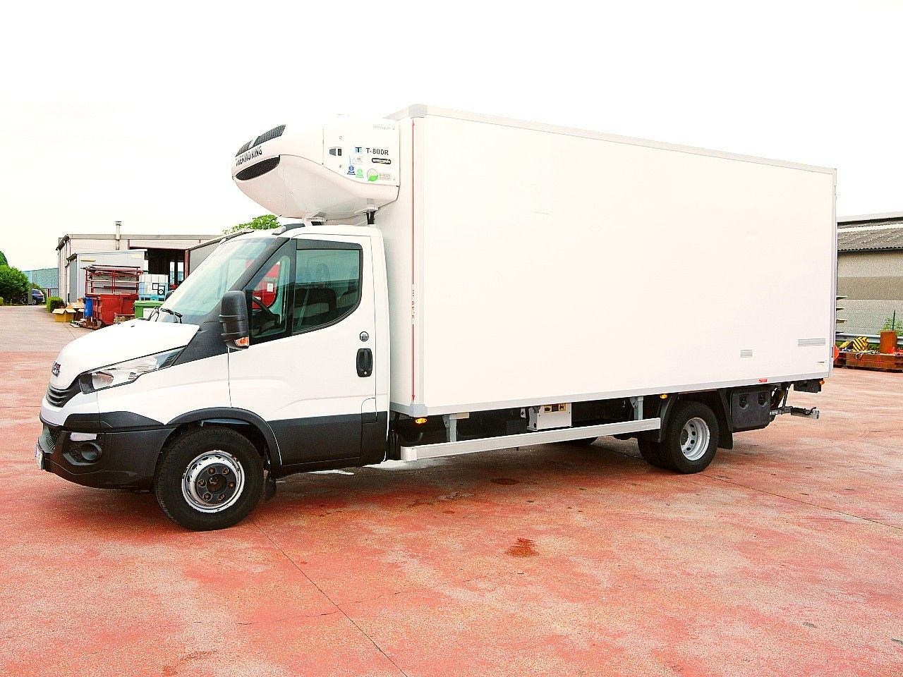 Iveco 72C21 70 65 DAILY THERMOKING T800 A/C LBW LUFT - Refrigerated van: picture 4 Iveco 72C21 70 65 DAILY THERMOKING T800 A/C LBW LUFT - Refrigerated van: picture 4