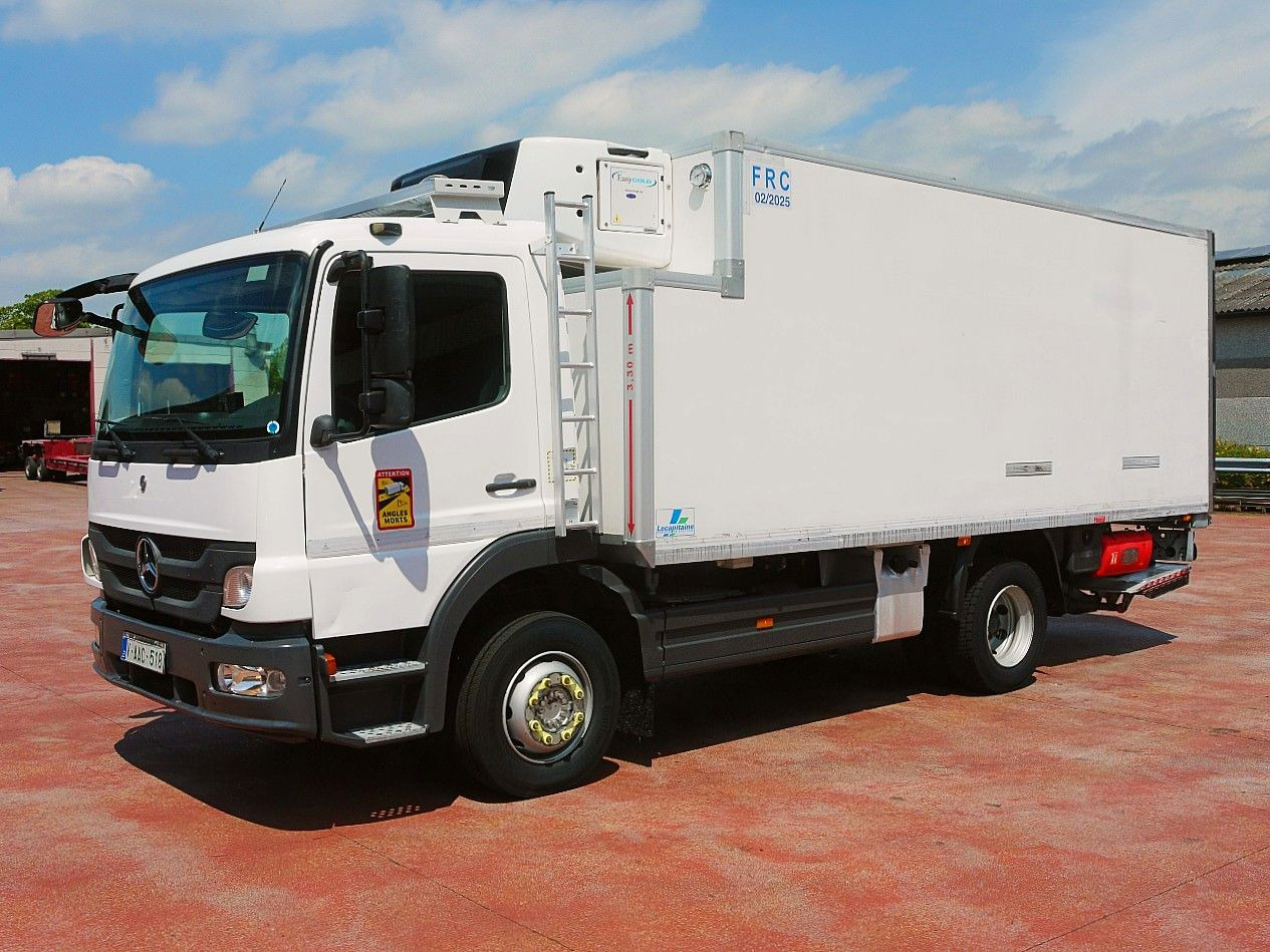 Mercedes-Benz 1218 ATEGO KUHLKOFFER CARRIER SUPRA 750 137tkm ! - Refrigerator truck: picture 4 Mercedes-Benz 1218 ATEGO KUHLKOFFER CARRIER SUPRA 750 137tkm ! - Refrigerator truck: picture 4